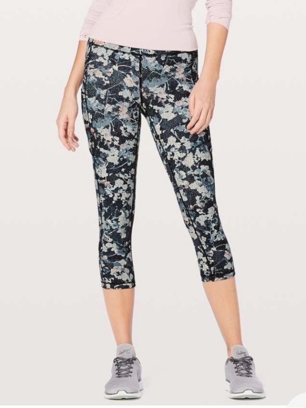 Lululemon Wonder Under Crop